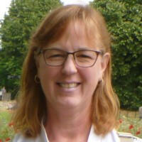 Leslie Johnson Aeris Communications